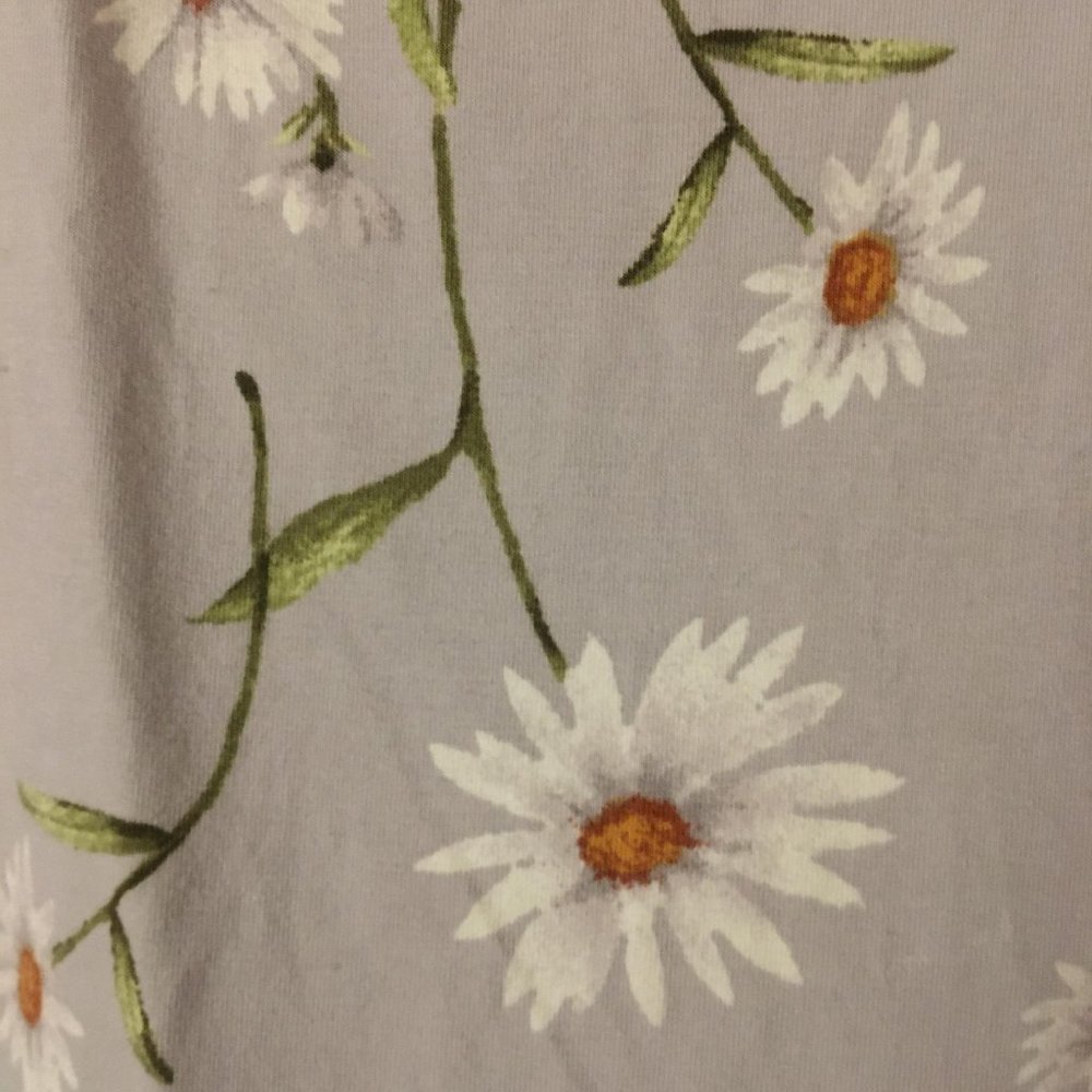Pretty Grey Daisy Floral Halter Style Summer Dress - Picture 5 of 7